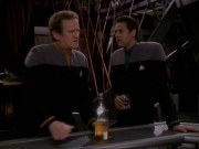 extant_StarTrek_DS9_7x23-ExtremeMeasures_3636.jpg