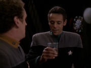 Filename=extant_StarTrek_DS9_7x23-ExtremeMeasures_3661.jpg
Filesize=131KiB
Dimensions=1200x900
Date added=Jan 22, 2020 extant_StarTrek_DS9_7x23-ExtremeMeasures_3661.jpg