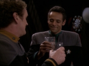 Filename=extant_StarTrek_DS9_7x23-ExtremeMeasures_3668.jpg
Filesize=136KiB
Dimensions=1200x900
Date added=Jan 22, 2020 extant_StarTrek_DS9_7x23-ExtremeMeasures_3668.jpg