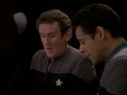 Filename=extant_StarTrek_DS9_7x23-ExtremeMeasures_3679.jpg
Filesize=118KiB
Dimensions=1200x900
Date added=Jan 22, 2020 extant_StarTrek_DS9_7x23-ExtremeMeasures_3679.jpg
