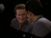 extant_StarTrek_DS9_7x23-ExtremeMeasures_3709.jpg