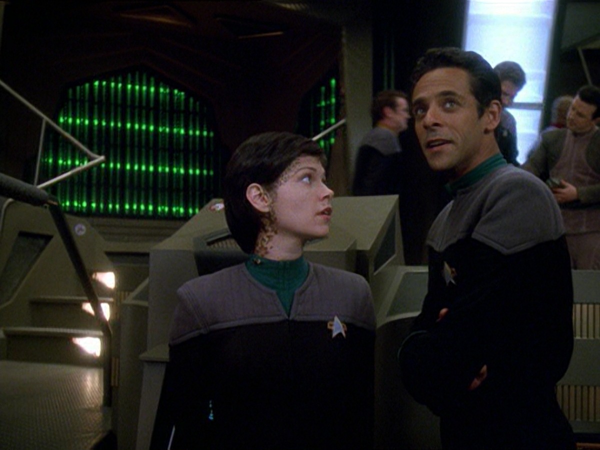 extant_StarTrek_DS9_7x24-TheDogsOfWar_0020.jpg