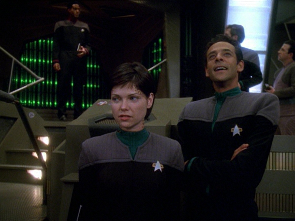 extant_StarTrek_DS9_7x24-TheDogsOfWar_0037.jpg