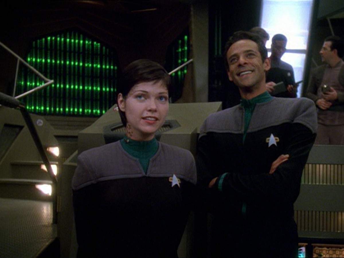 extant_StarTrek_DS9_7x24-TheDogsOfWar_0049.jpg