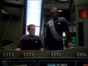 Filename=extant_StarTrek_DS9_7x24-TheDogsOfWar_0068.jpg
Filesize=187KiB
Dimensions=1200x900
Date added=Jan 22, 2020 extant_StarTrek_DS9_7x24-TheDogsOfWar_0068.jpg