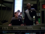 Filename=extant_StarTrek_DS9_7x24-TheDogsOfWar_0076.jpg
Filesize=188KiB
Dimensions=1200x900
Date added=Jan 22, 2020 extant_StarTrek_DS9_7x24-TheDogsOfWar_0076.jpg