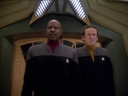 Filename=extant_StarTrek_DS9_7x24-TheDogsOfWar_0088.jpg
Filesize=161KiB
Dimensions=1200x900
Date added=Jan 22, 2020 extant_StarTrek_DS9_7x24-TheDogsOfWar_0088.jpg