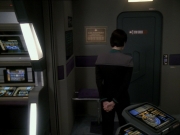 extant_StarTrek_DS9_7x24-TheDogsOfWar_0248.jpg