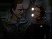 Filename=extant_StarTrek_DS9_7x24-TheDogsOfWar_0308.jpg
Filesize=139KiB
Dimensions=1200x900
Date added=Jan 22, 2020 extant_StarTrek_DS9_7x24-TheDogsOfWar_0308.jpg