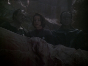 Filename=extant_StarTrek_DS9_7x24-TheDogsOfWar_0383.jpg
Filesize=128KiB
Dimensions=1200x900
Date added=Jan 22, 2020 extant_StarTrek_DS9_7x24-TheDogsOfWar_0383.jpg