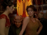 Filename=extant_StarTrek_DS9_7x24-TheDogsOfWar_1061.jpg
Filesize=174KiB
Dimensions=1200x900
Date added=Jan 22, 2020 extant_StarTrek_DS9_7x24-TheDogsOfWar_1061.jpg