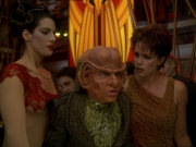 Filename=extant_StarTrek_DS9_7x24-TheDogsOfWar_1064.jpg
Filesize=184KiB
Dimensions=1200x900
Date added=Jan 22, 2020 extant_StarTrek_DS9_7x24-TheDogsOfWar_1064.jpg