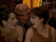 Filename=extant_StarTrek_DS9_7x24-TheDogsOfWar_1088.jpg
Filesize=164KiB
Dimensions=1200x900
Date added=Jan 22, 2020 extant_StarTrek_DS9_7x24-TheDogsOfWar_1088.jpg