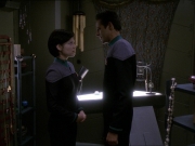 extant_StarTrek_DS9_7x24-TheDogsOfWar_1387.jpg