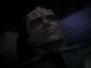 extant_StarTrek_DS9_7x24-TheDogsOfWar_2086.jpg