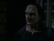 extant_StarTrek_DS9_7x24-TheDogsOfWar_2115.jpg