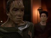 extant_StarTrek_DS9_7x24-TheDogsOfWar_2168.jpg