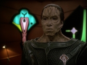 extant_StarTrek_DS9_7x24-TheDogsOfWar_2281.jpg