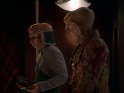 extant_StarTrek_DS9_7x24-TheDogsOfWar_2390.jpg