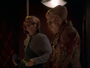 extant_StarTrek_DS9_7x24-TheDogsOfWar_2394.jpg