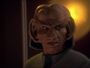 extant_StarTrek_DS9_7x24-TheDogsOfWar_2419.jpg