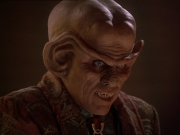 extant_StarTrek_DS9_7x24-TheDogsOfWar_2437.jpg