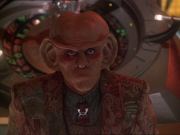 extant_StarTrek_DS9_7x24-TheDogsOfWar_2561.jpg