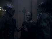 extant_StarTrek_DS9_7x24-TheDogsOfWar_2657.jpg