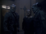 extant_StarTrek_DS9_7x24-TheDogsOfWar_2671.jpg