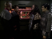 extant_StarTrek_DS9_7x24-TheDogsOfWar_3362.jpg