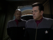 Filename=extant_StarTrek_DS9_7x24-TheDogsOfWar_3444.jpg
Filesize=138KiB
Dimensions=1200x900
Date added=Jan 22, 2020 extant_StarTrek_DS9_7x24-TheDogsOfWar_3444.jpg