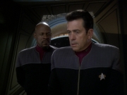Filename=extant_StarTrek_DS9_7x24-TheDogsOfWar_3449.jpg
Filesize=133KiB
Dimensions=1200x900
Date added=Jan 22, 2020 extant_StarTrek_DS9_7x24-TheDogsOfWar_3449.jpg