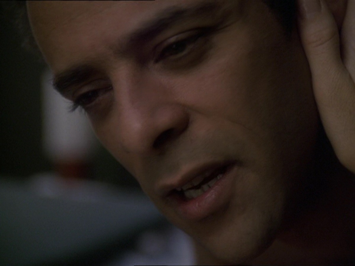 extant_StarTrek_DS9_7x25-7x26-WhatYouLeaveBehind_0103.jpg