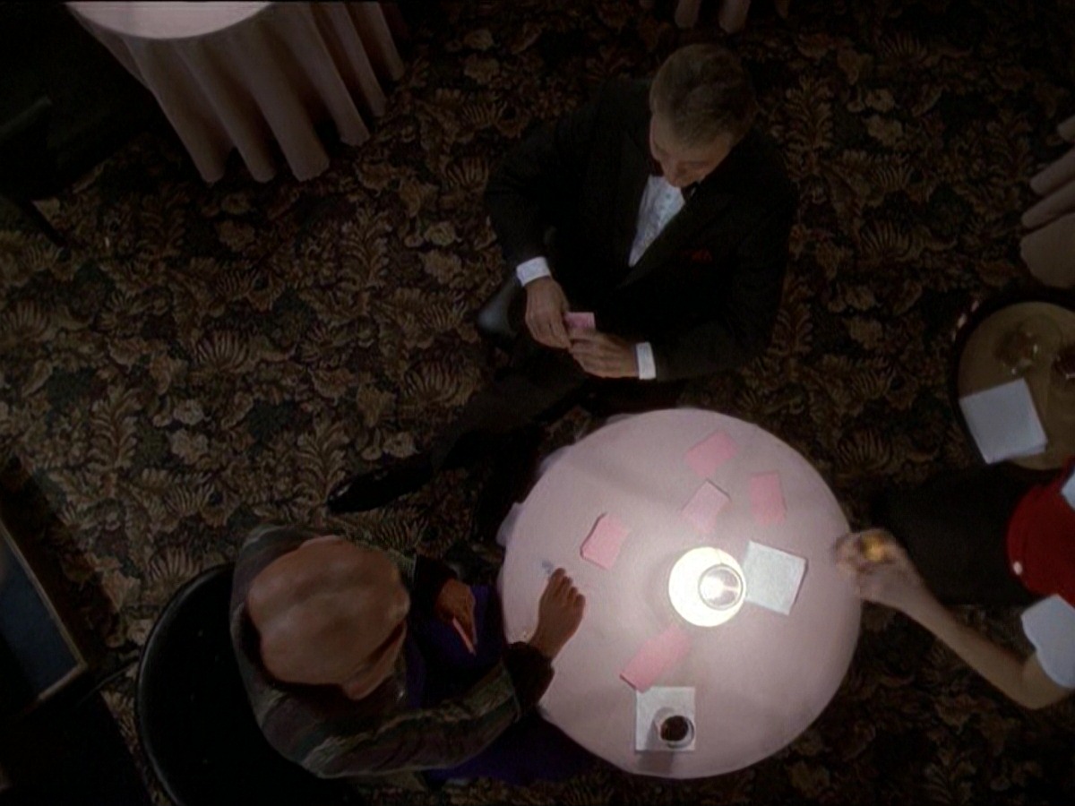 extant_StarTrek_DS9_7x25-7x26-WhatYouLeaveBehind_1455.jpg