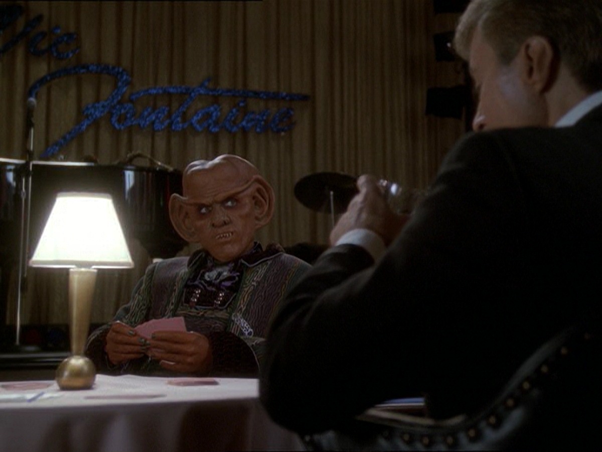 extant_StarTrek_DS9_7x25-7x26-WhatYouLeaveBehind_1504.jpg