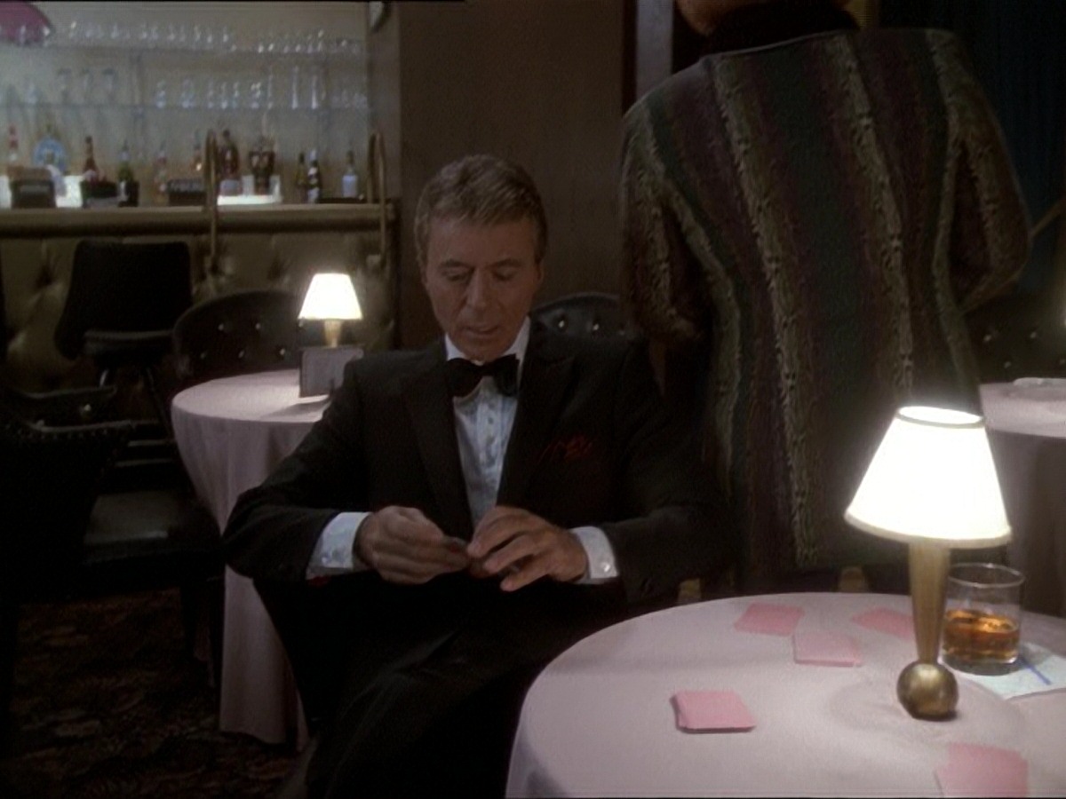 extant_StarTrek_DS9_7x25-7x26-WhatYouLeaveBehind_1521.jpg
