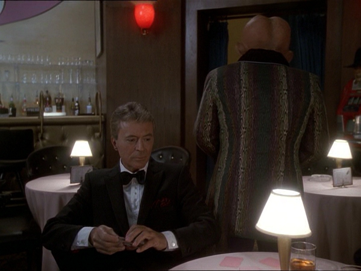extant_StarTrek_DS9_7x25-7x26-WhatYouLeaveBehind_1523.jpg