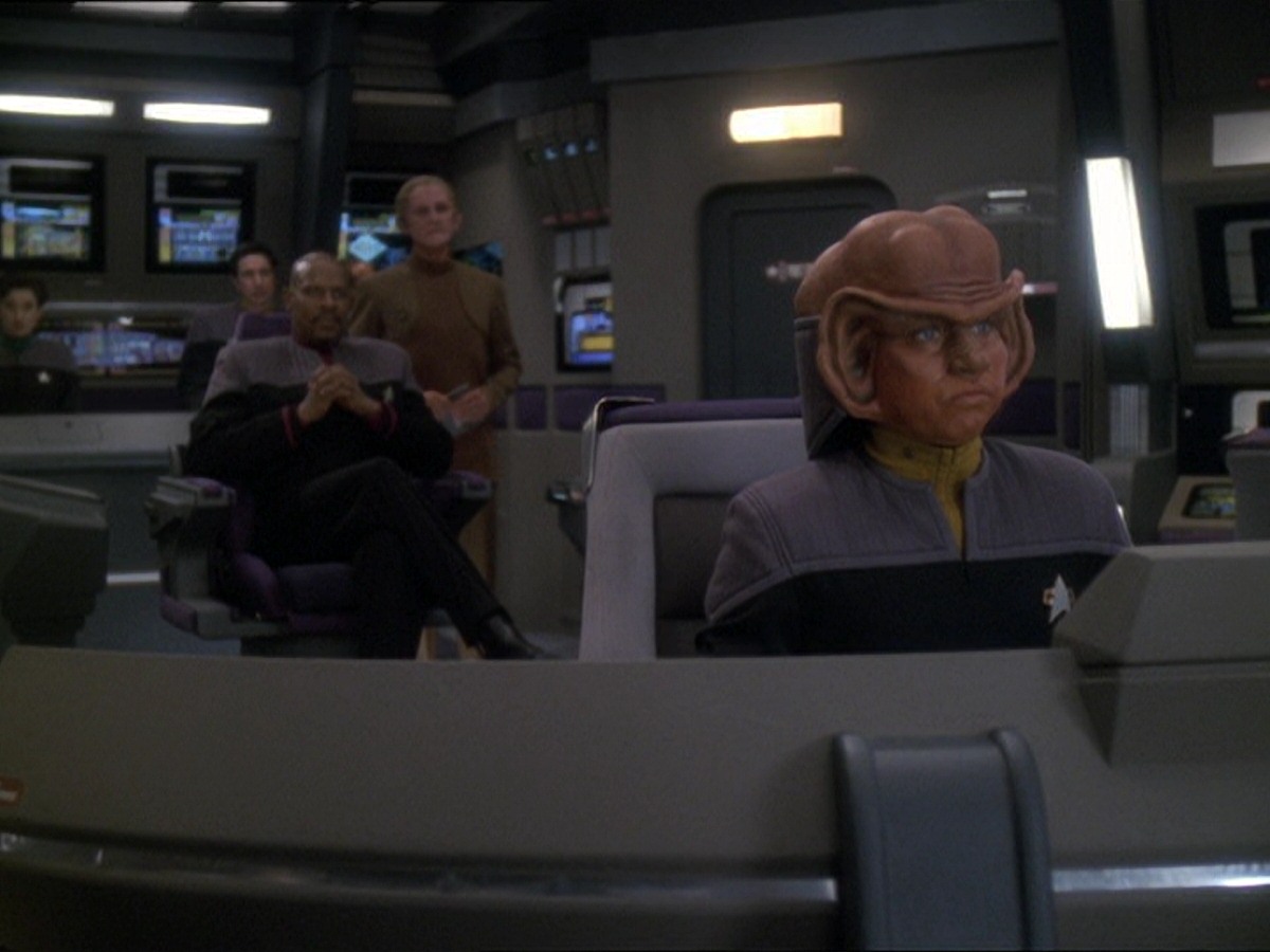 extant_StarTrek_DS9_7x25-7x26-WhatYouLeaveBehind_2301.jpg