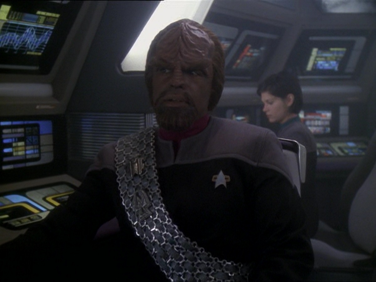 extant_StarTrek_DS9_7x25-7x26-WhatYouLeaveBehind_3110.jpg