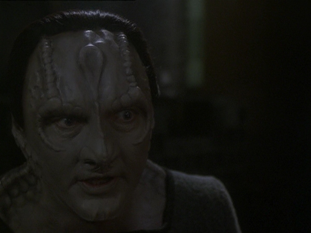 extant_StarTrek_DS9_7x25-7x26-WhatYouLeaveBehind_3999.jpg