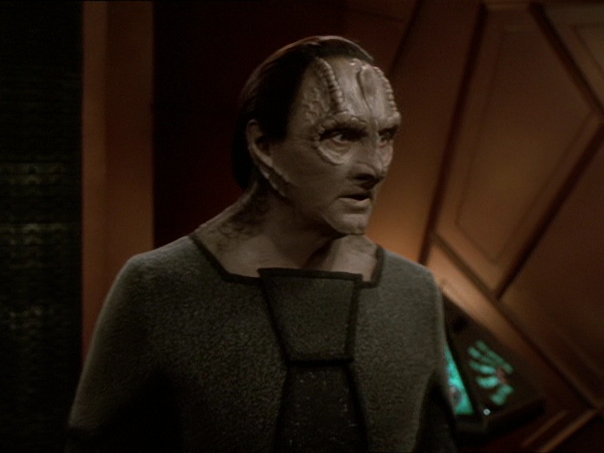 extant_StarTrek_DS9_7x25-7x26-WhatYouLeaveBehind_4788.jpg