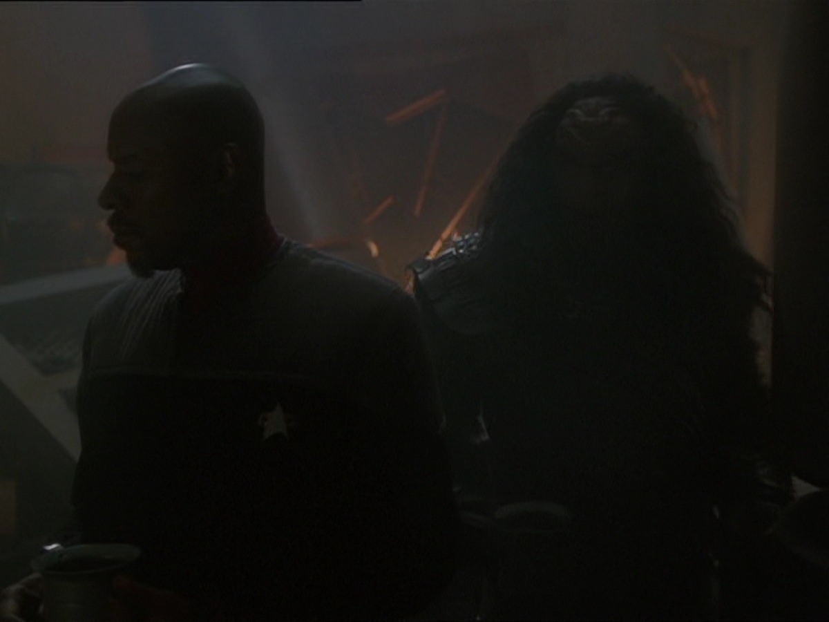 extant_StarTrek_DS9_7x25-7x26-WhatYouLeaveBehind_4845.jpg
