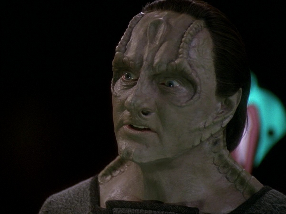 extant_StarTrek_DS9_7x25-7x26-WhatYouLeaveBehind_4992.jpg