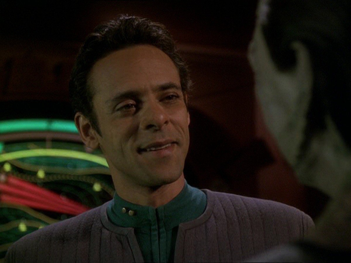 extant_StarTrek_DS9_7x25-7x26-WhatYouLeaveBehind_5090.jpg