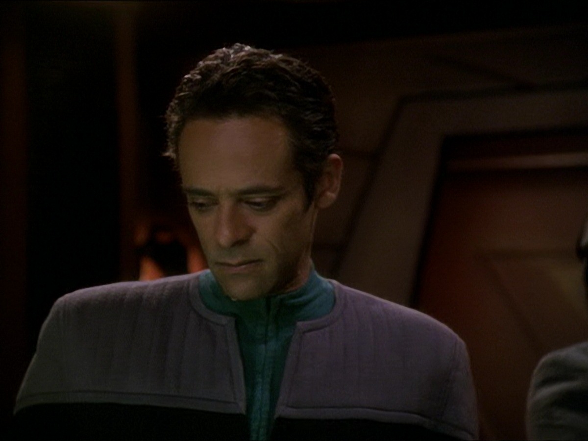 extant_StarTrek_DS9_7x25-7x26-WhatYouLeaveBehind_5110.jpg