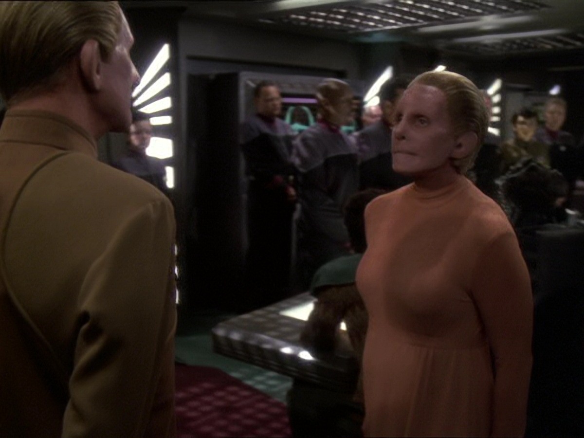 extant_StarTrek_DS9_7x25-7x26-WhatYouLeaveBehind_5200.jpg
