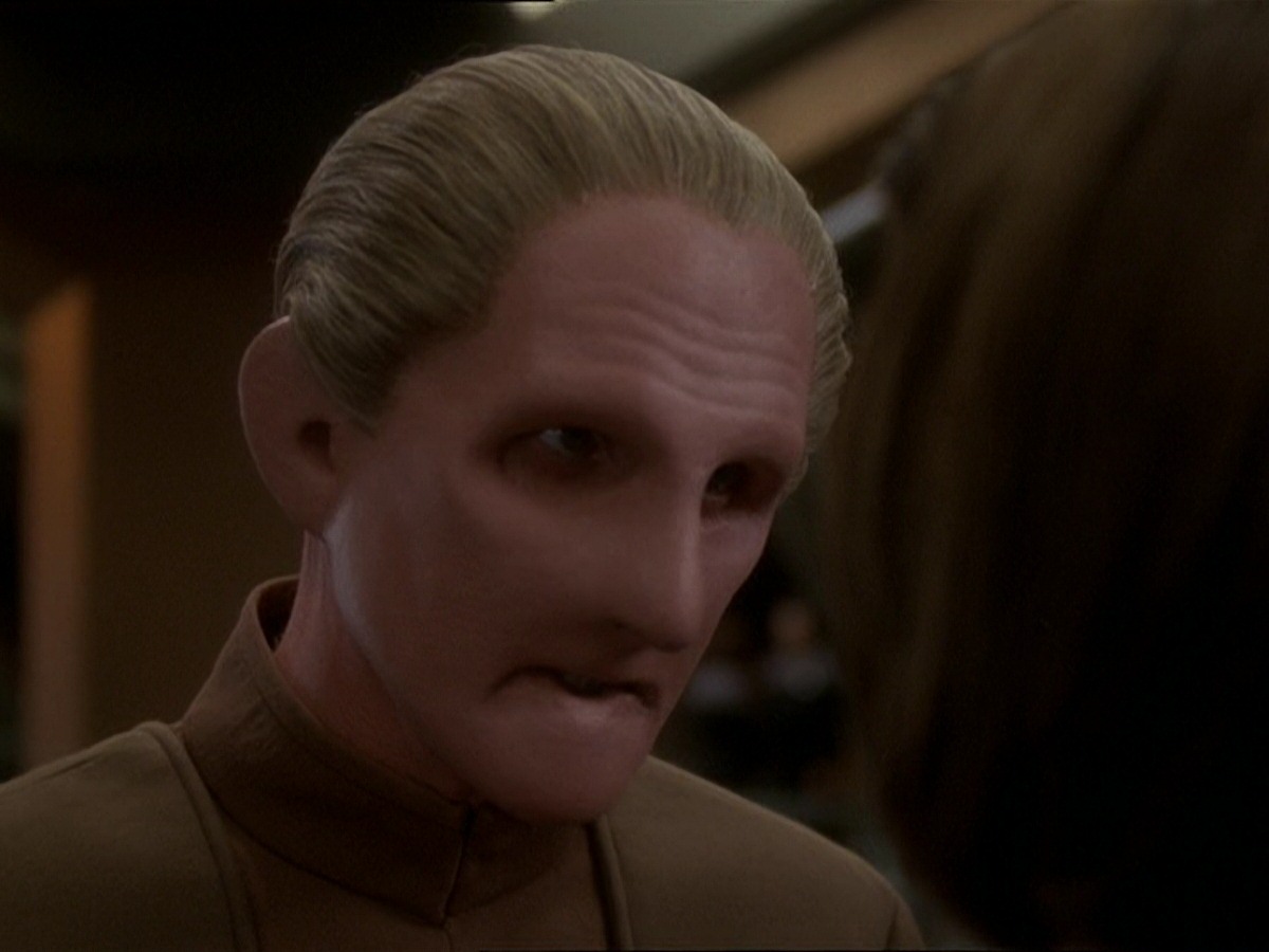 extant_StarTrek_DS9_7x25-7x26-WhatYouLeaveBehind_5385.jpg