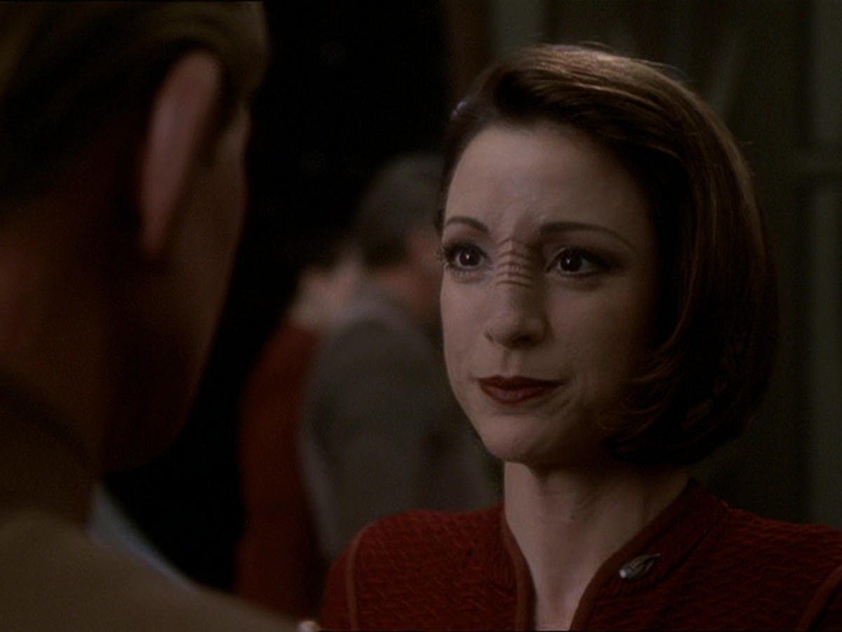 extant_StarTrek_DS9_7x25-7x26-WhatYouLeaveBehind_5417.jpg