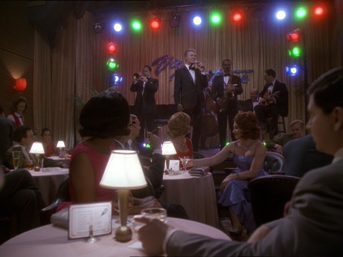 extant_StarTrek_DS9_7x25-7x26-WhatYouLeaveBehind_5695.jpg