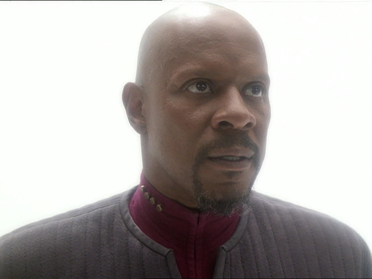 extant_StarTrek_DS9_7x25-7x26-WhatYouLeaveBehind_6287.jpg
